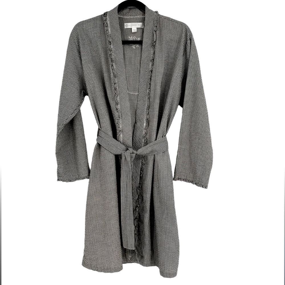 Eileen West Plus Size Women’s Lightweight Black & White Seersucker Robe size 1X - Picture 2 of 16